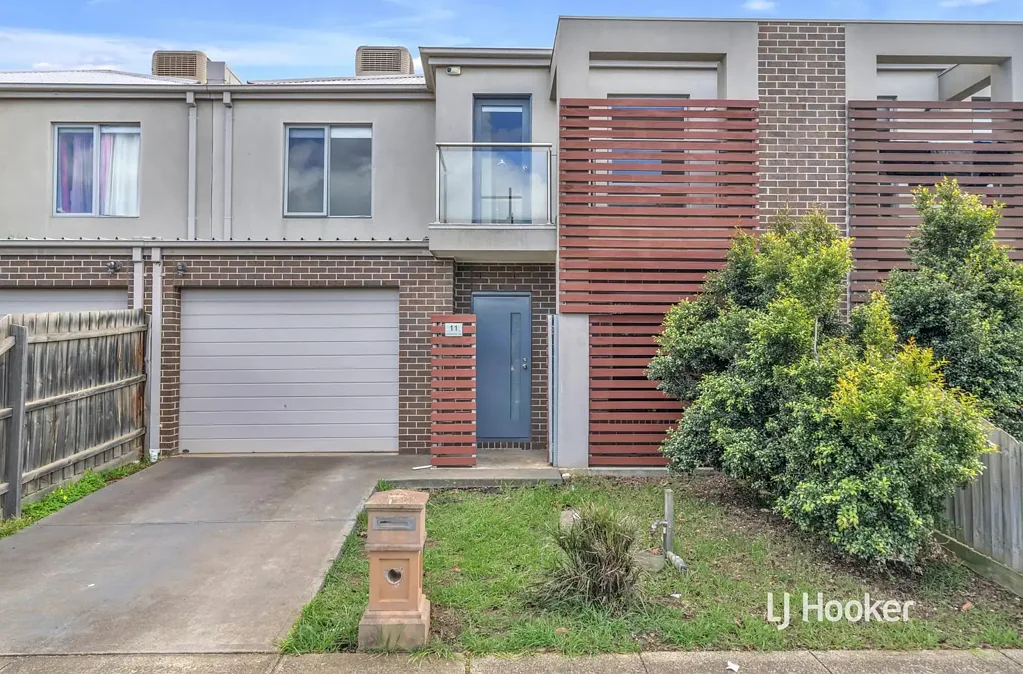 11 Creswick Drive, Point Cook, VIC 3030