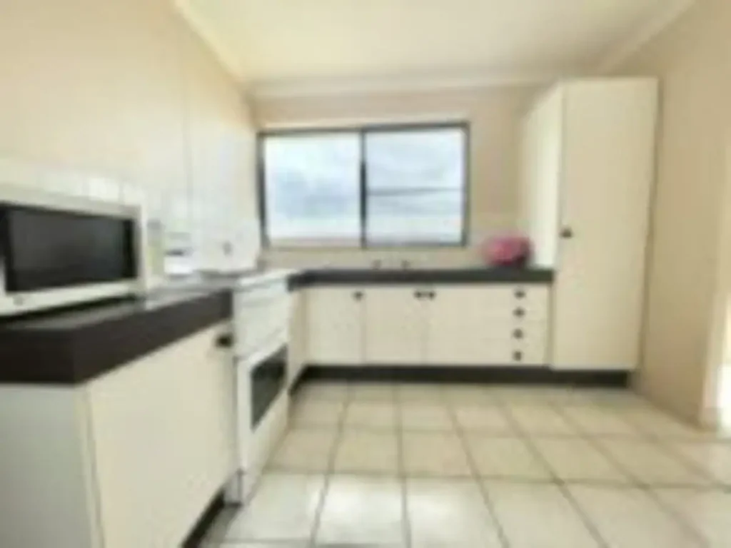 Fully Furnished Unit - Coastal Living