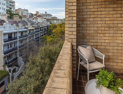 27/20-22 Roslyn Gardens, Rushcutters Bay, Sydney CBD, 2房, 1浴, Apartment