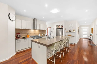 8 Basken Drive, South Morang, VIC 3752, 4 Bedrooms, 2 Bathrooms, House