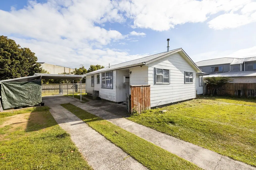 Pukete 3 Bedroom Renovate, Reimagine, Reward