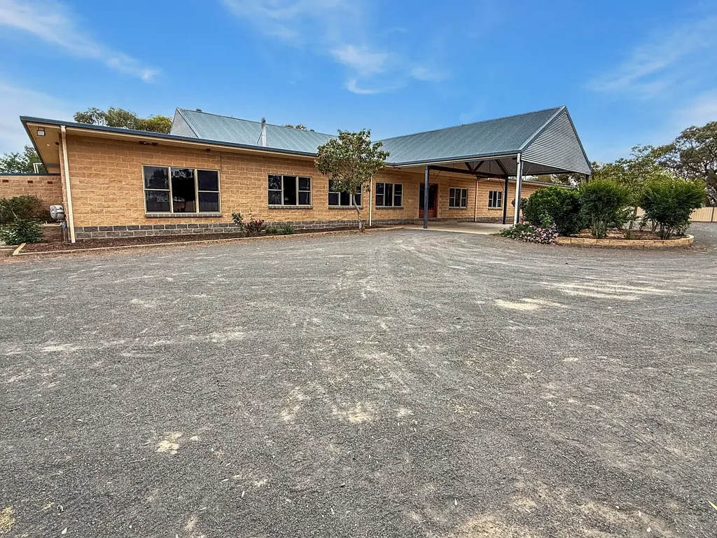 125 LONNIE ROAD, Leeton, NSW 2705