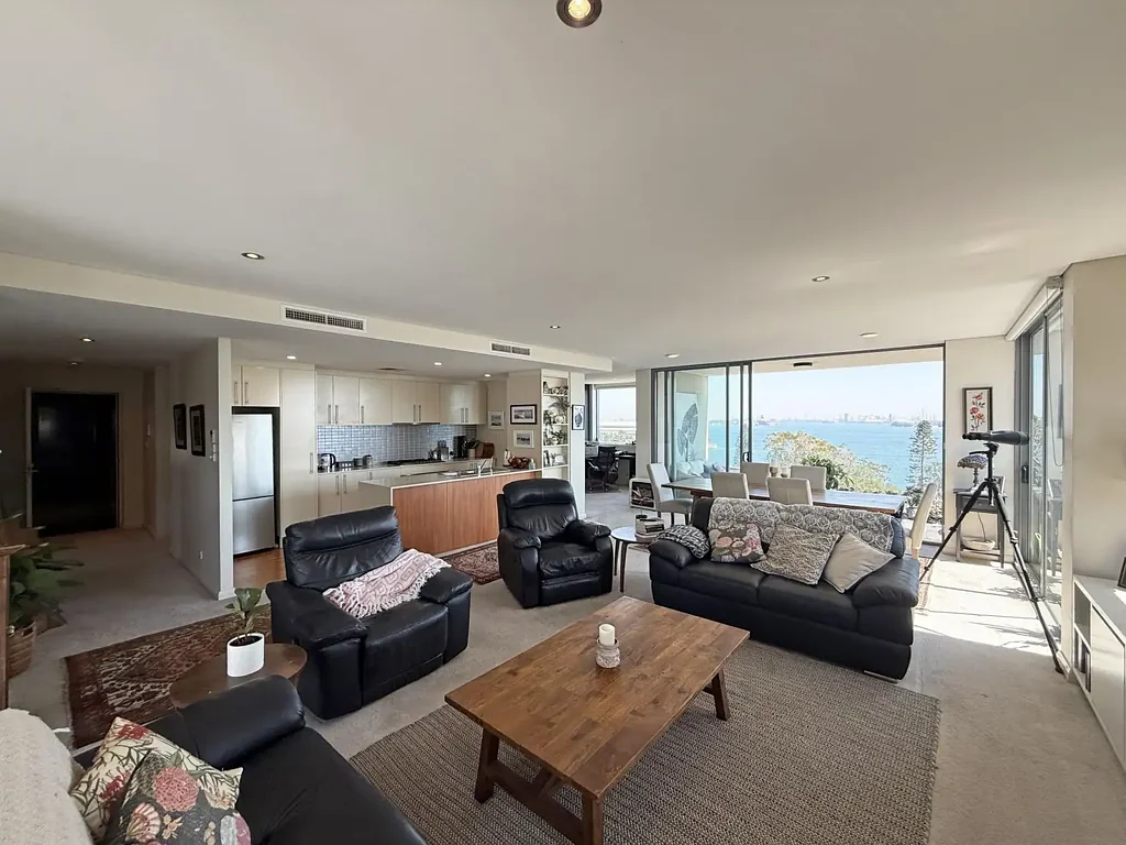 PLEASE DO NOT ATTEND THE PROPERTY BOOK YOUR ONLINE VIDEO TOUR – SEE THE EASY 5 STEP PROCESS BELOW. Please Register To Receive Your Video Tour Link.