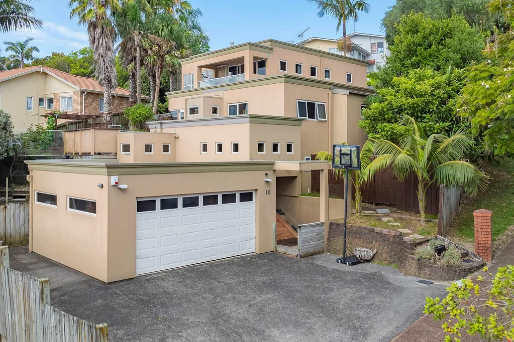 10 Tenbless Court, Unsworth Heights, North Shore City, Auckland