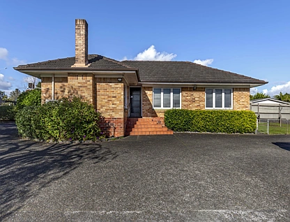2 Fairdene Avenue, Henderson, Waitakere City, 1房, 1浴, House