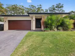 41 Admiralty Drive, Safety Beach