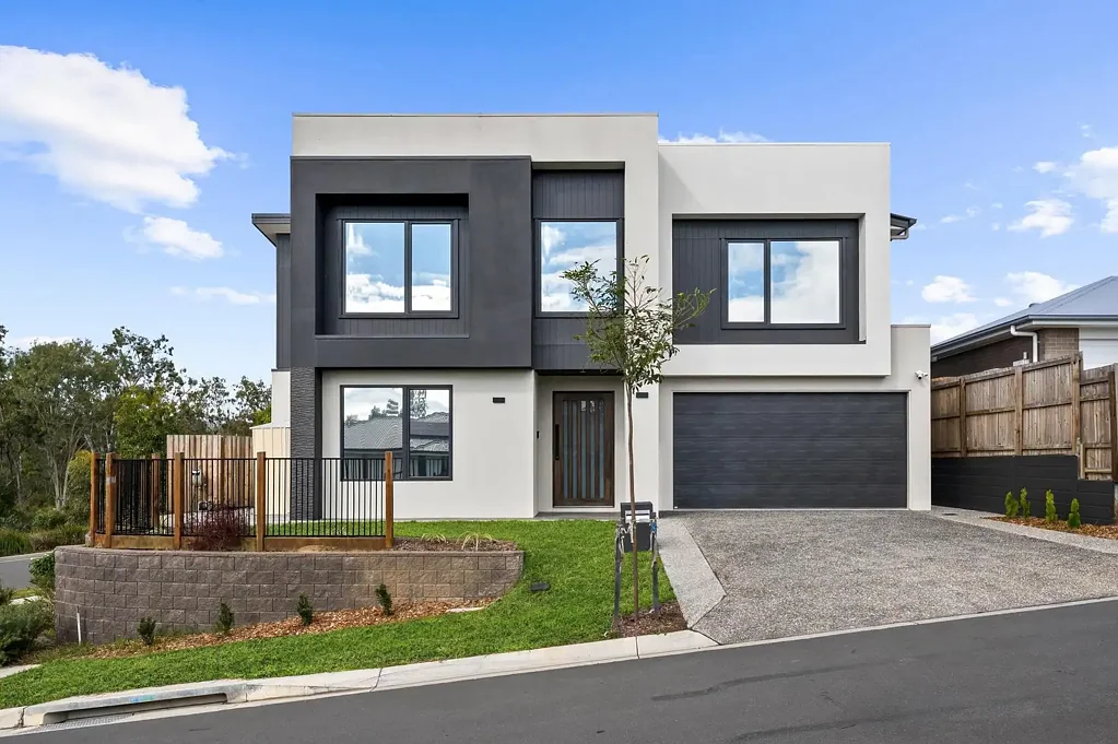 South Ripley 5房  五卧室精装修高品质住宅  Display-Quality Residence With Five Bedrooms and Luxury Finishes