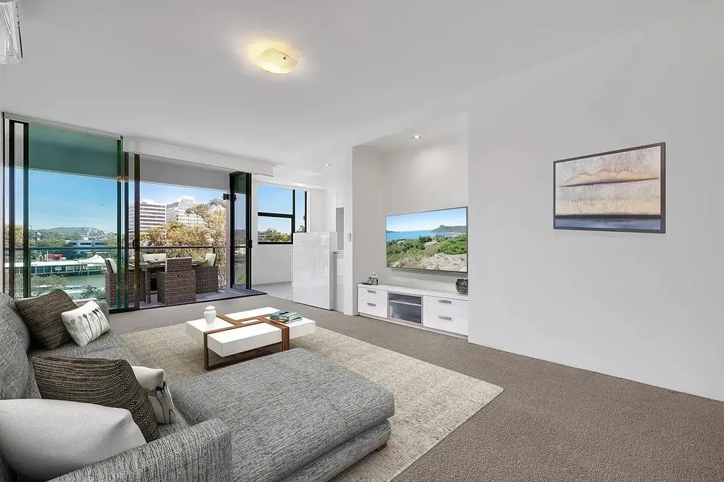 Modern Riverside Living with Uninterrupted Views