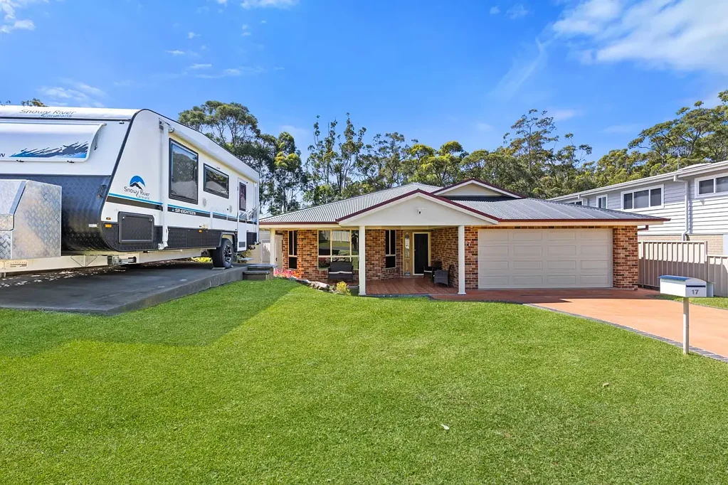 17 Brushbox Drive, Ulladulla, NSW 2539