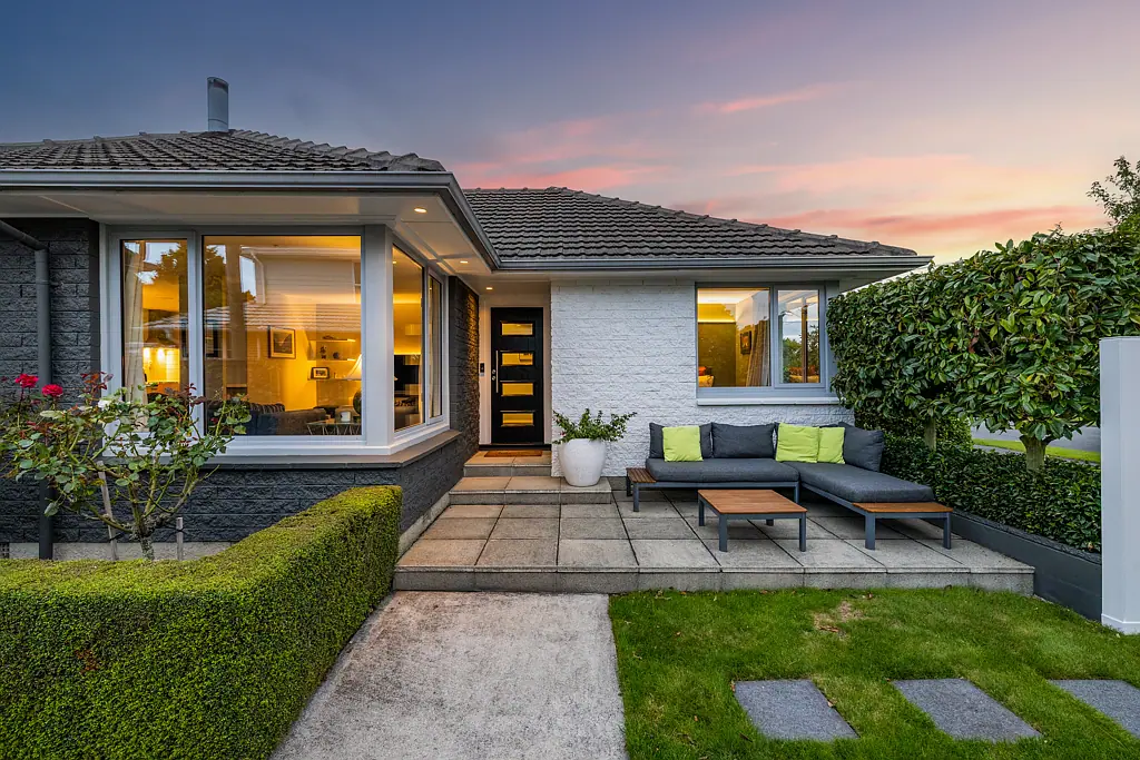 10 Reynolds Avenue, Bishopdale, Christchurch, Canterbury