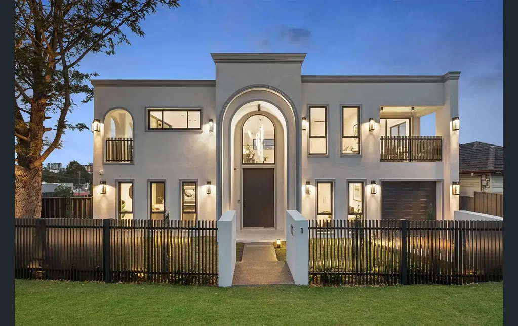 North Parramatta 5침실 Substantial 5-Bedroom Family Residence on Corner Block