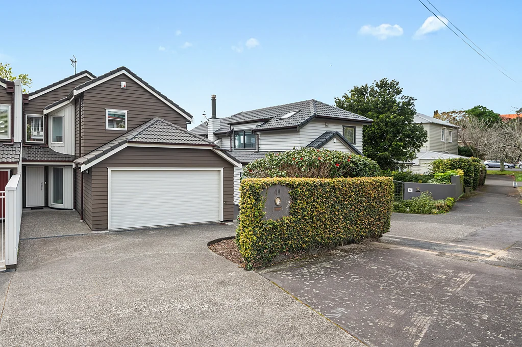 Remuera 3房  Rangitoto at your window - DGZ