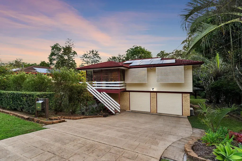 27 Teenan Street, Ferny Hills, QLD 4055