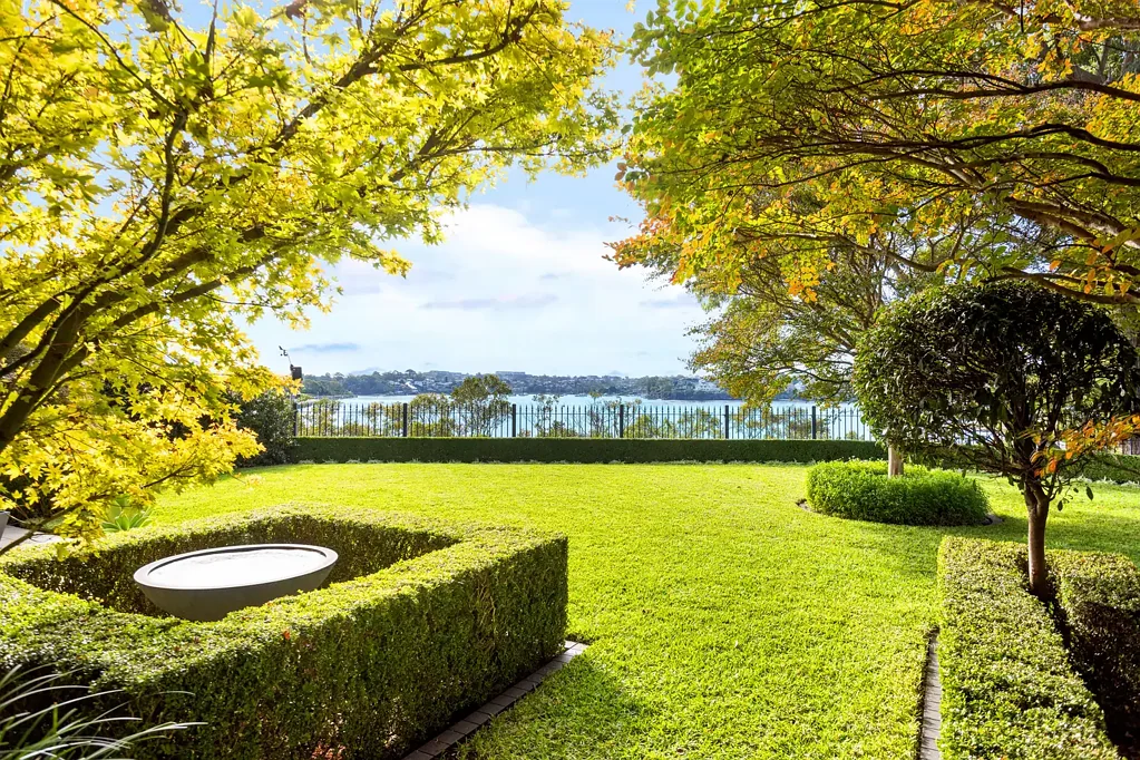 110/1-9 Admiralty Drive, Breakfast Point, NSW 2137