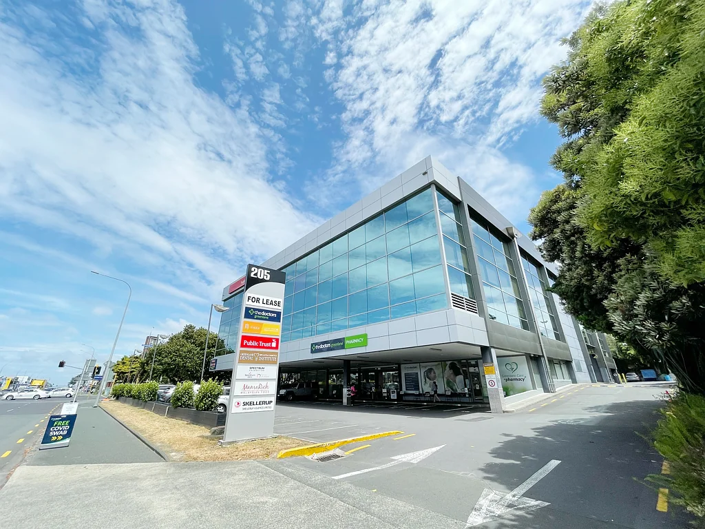 Greenlane Quality Corner Site Office at Greenlane