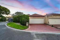 4 Madison Gardens, Stirling