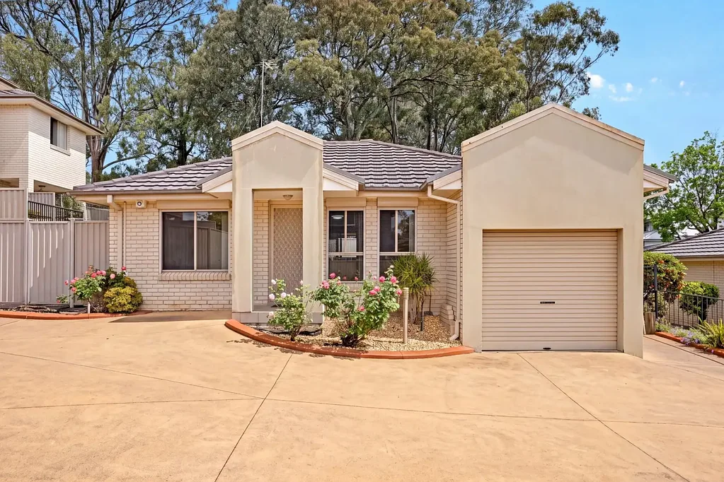 Blacktown 2房 黄金地段的现代独立别墅 Modern Freestanding Villa in a Prime Location