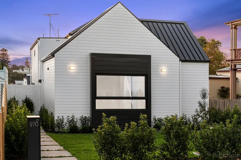 1/70 Mercer Street, Queenscliff, VIC 3225