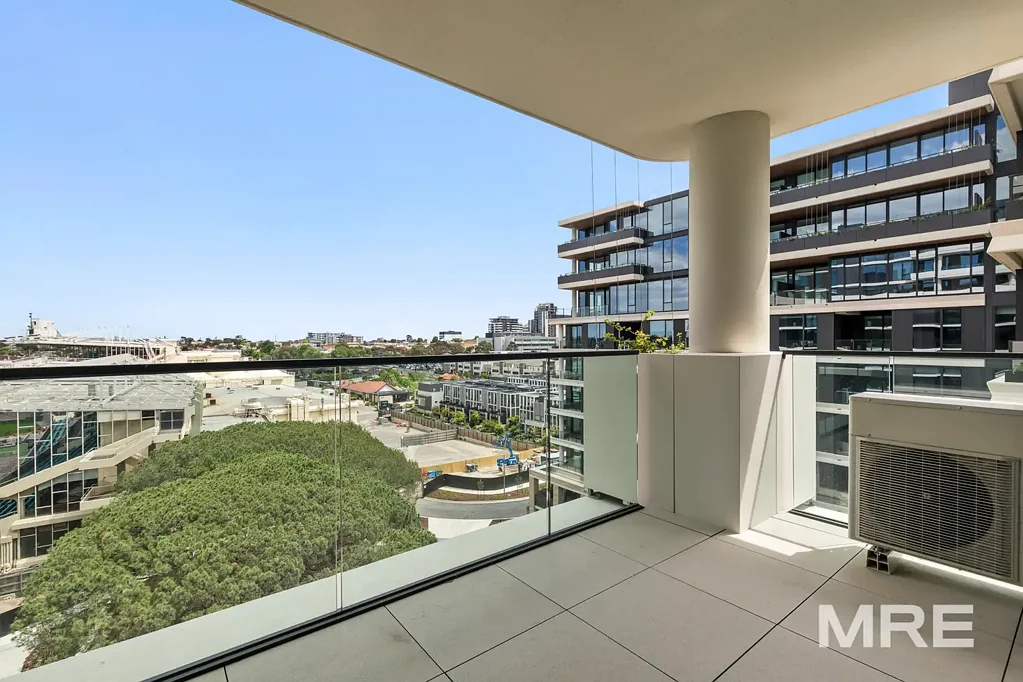 Lifestyle living in Moonee Valley Park