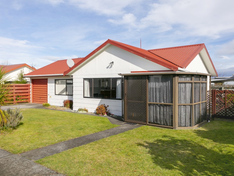 2/227 Rifle Range Road, Tauhara, Taupo, 2 habitaciones, 1 baños