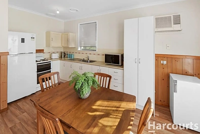 10 Hennessy Street, Horsham, VIC 3400, 3 Bedrooms, 1 Bathrooms, House