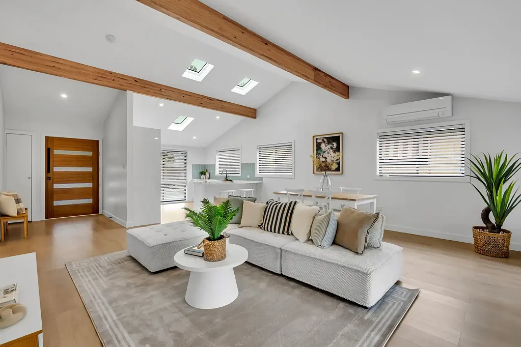 Chittaway Bay 2 Bedroom Super cute, freshly renovated brick home