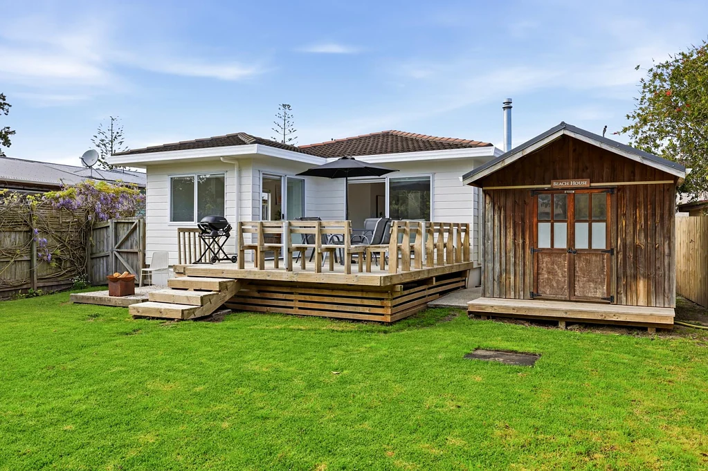 Stanmore Bay 3房  Space, functionality & sun-Vendors off overseas
