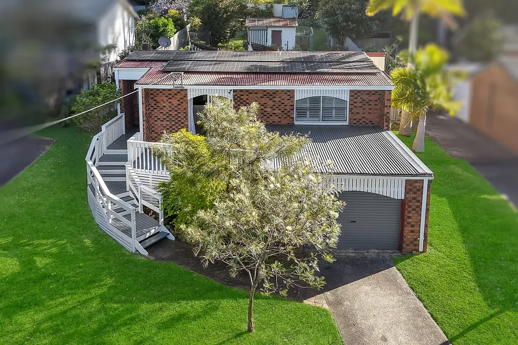 24 Hillcrest Road, Empire Bay, NSW 2257