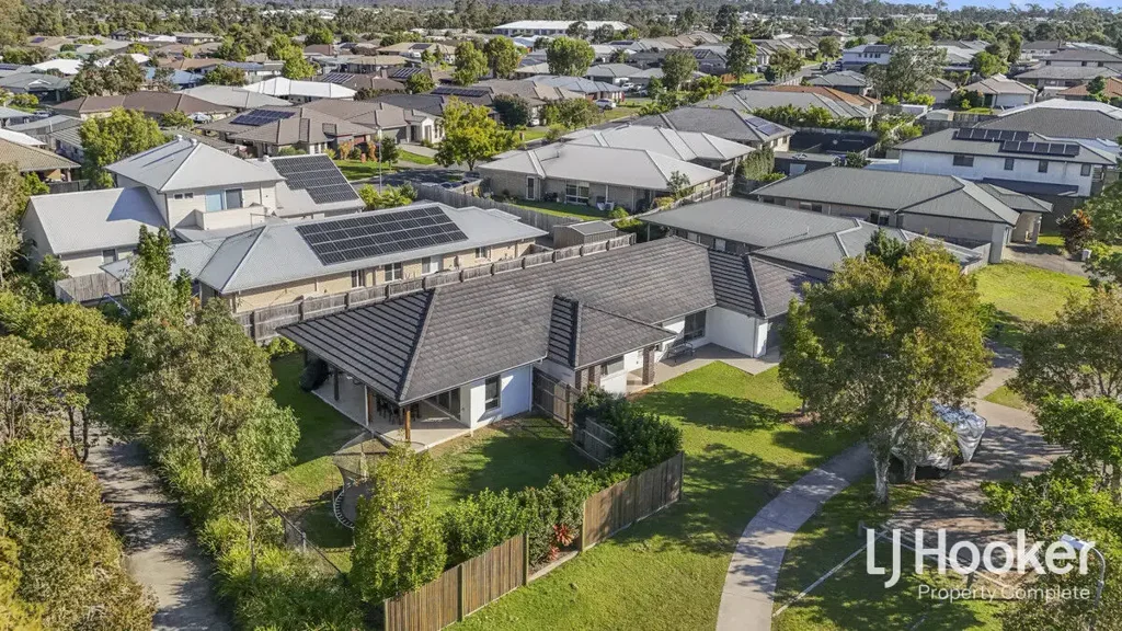 Yarrabilba 4બેડરૂમ Big 672m2 Block - With Private Yard overlooking Greenspace!