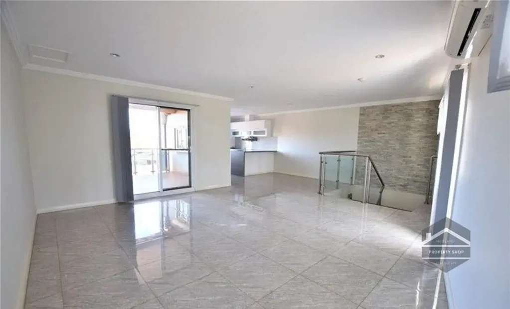 Luxury Living in Port