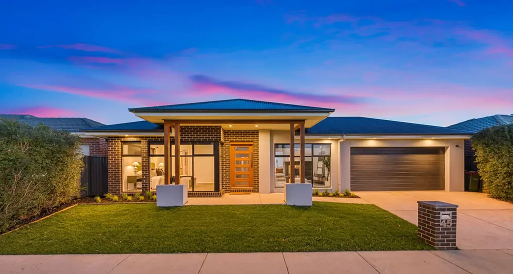 Lucas 4房  Spacious Family Living with Three Living Zones in the Heart of Lucas