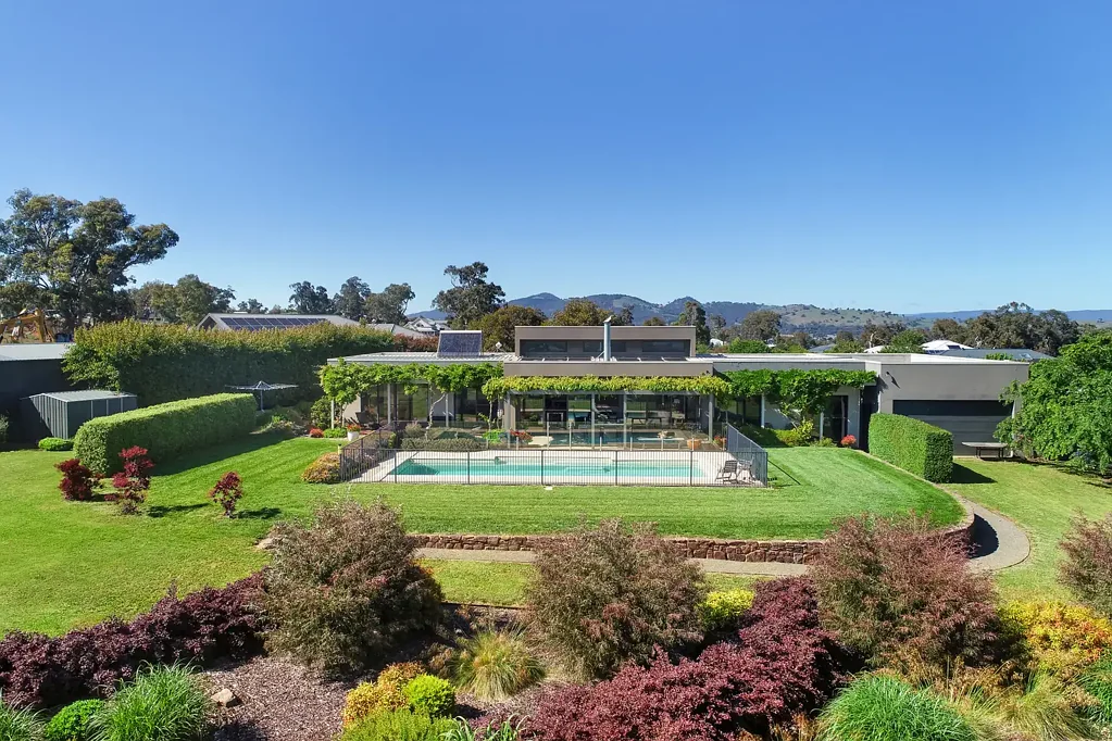 10 Kate Court, Mansfield, VIC 3722