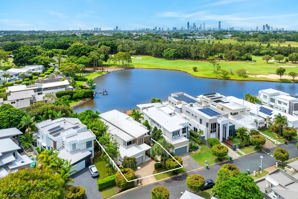7 Nicklaus Court, Merrimac, QLD 4226