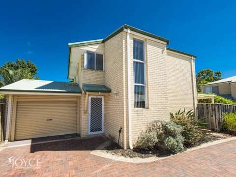 Centrally located townhouse