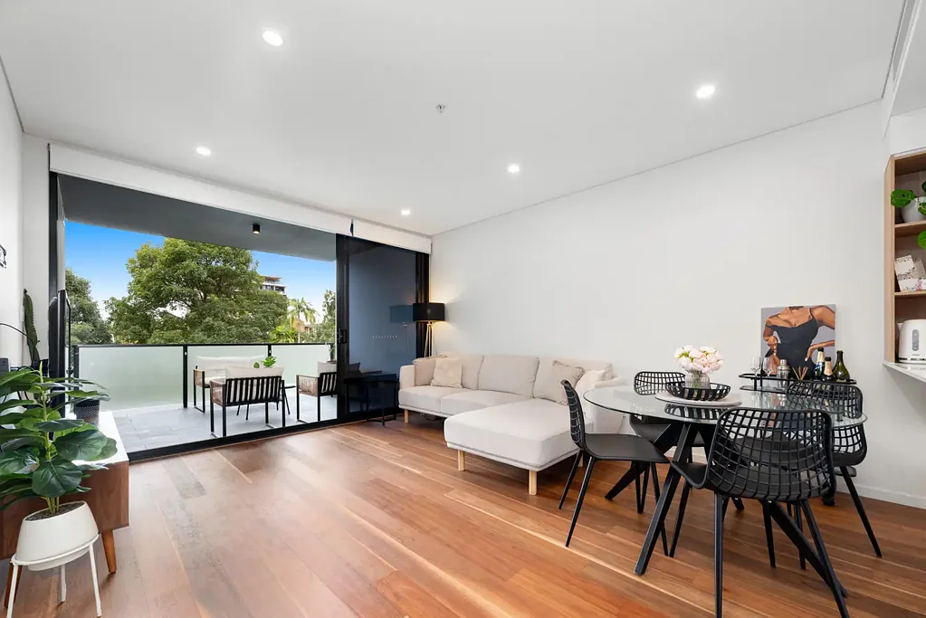 51/9 Flora Street, Stones Corner, QLD 4120