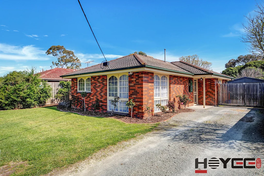 13 Bourke Road, Cranbourne, VIC 3977