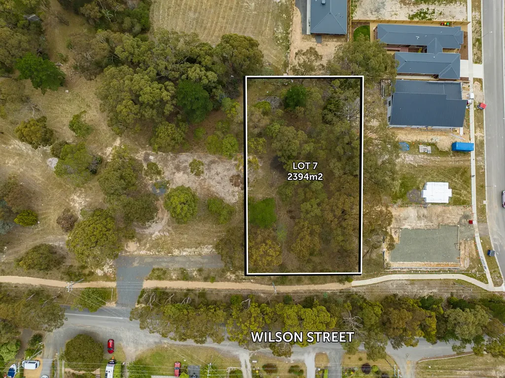 Ballarat East Build your dream home in a tranquil environment, only minutes from town
