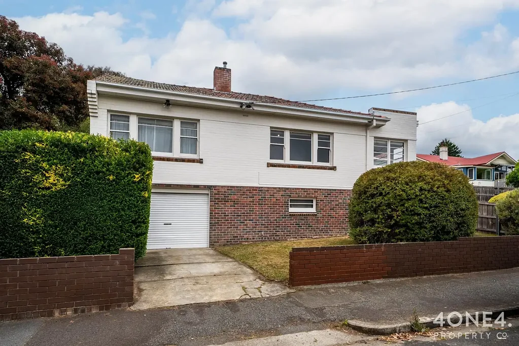 9 Grace Street, Sandy Bay, TAS 7005
