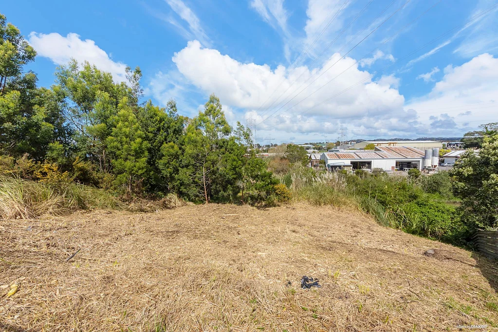 Avondale Special Price – 723m² Land in Avondale!