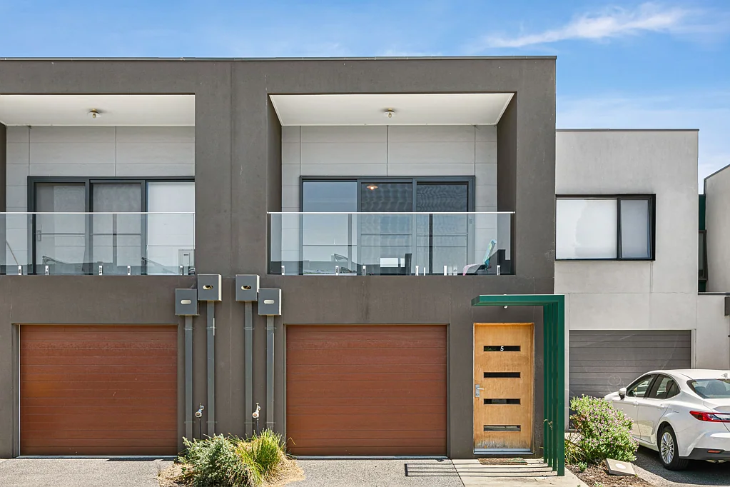 5 Copper Lane, Hadfield, VIC 3046