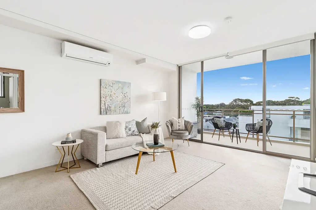 Botany 2 Bedroom Spacious Sunny Modern