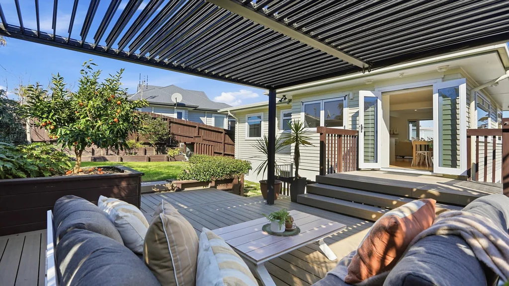 Mount Maunganui 4 Bedroom Where family living shines