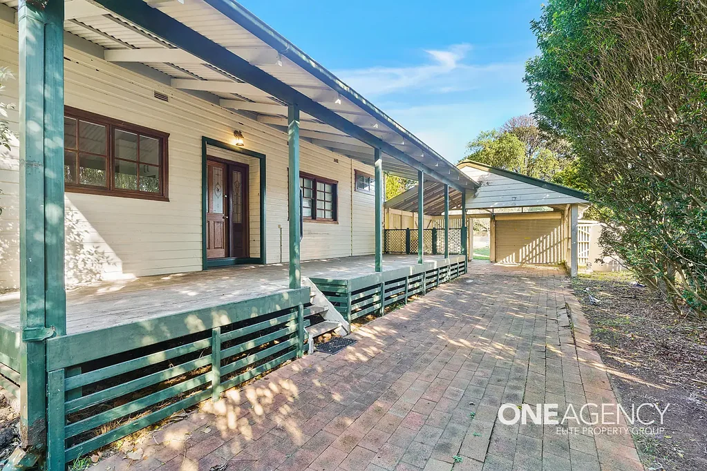 CHARMING HOME AND MODERN UPDATES IN CENTRAL BOMADERRY