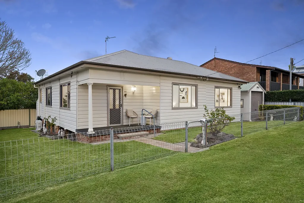 Adamstown 3Moenga Unlock the Potential of a Blue-Chip Corner Holding
