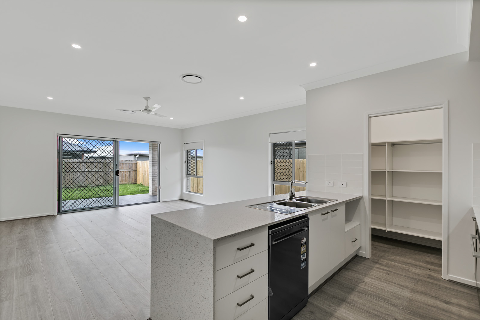 48 DAISY ST, CABOOLTURE SOUTH QLD 4510, 0房, 0浴, House