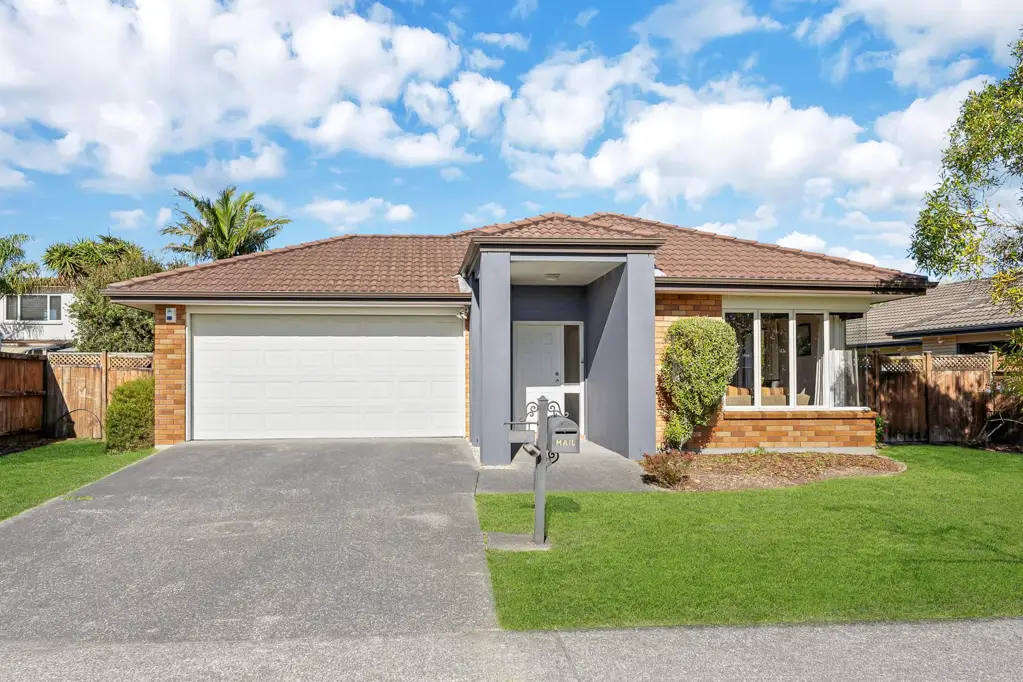 48 Aberdeen Crescent, Wattle Downs, Manukau City, Auckland