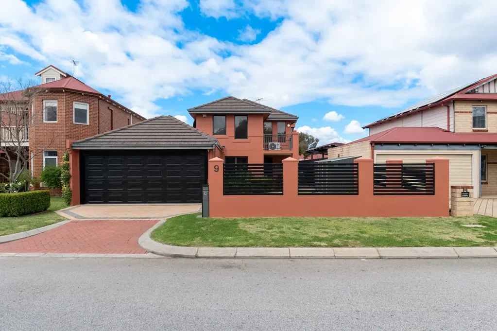 9 Plowman Circle, Maylands, WA 6051