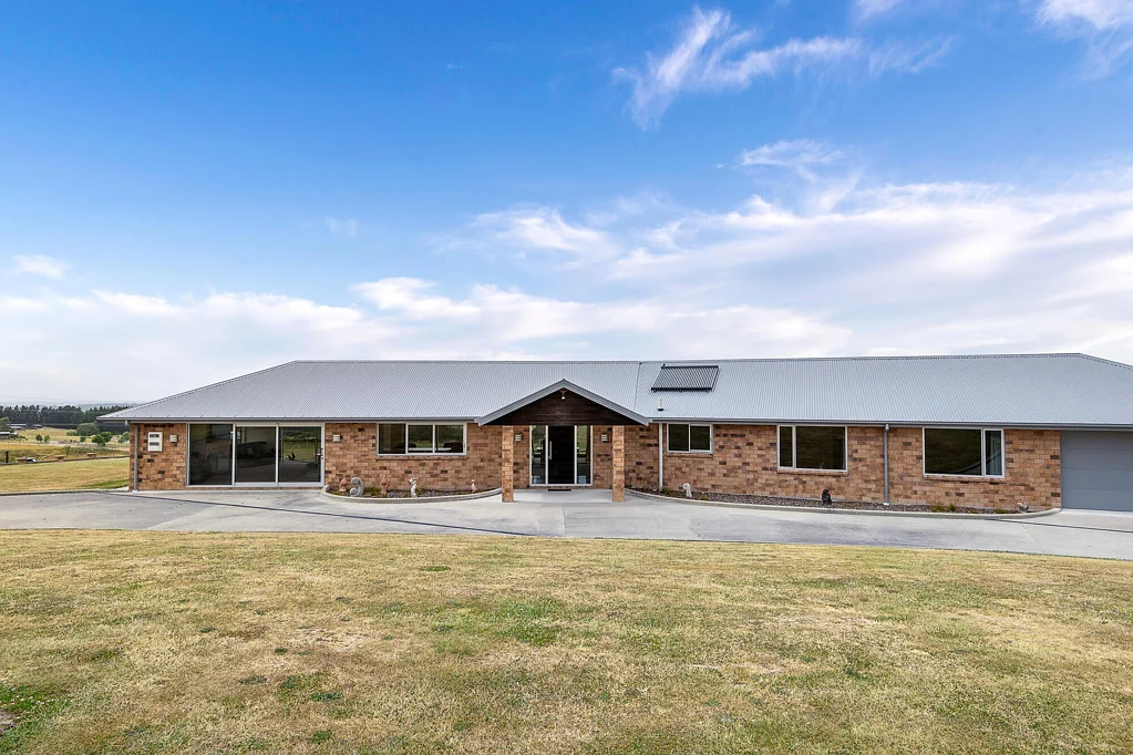 Sefton  Price Reduced! Offers Over $1,290,000