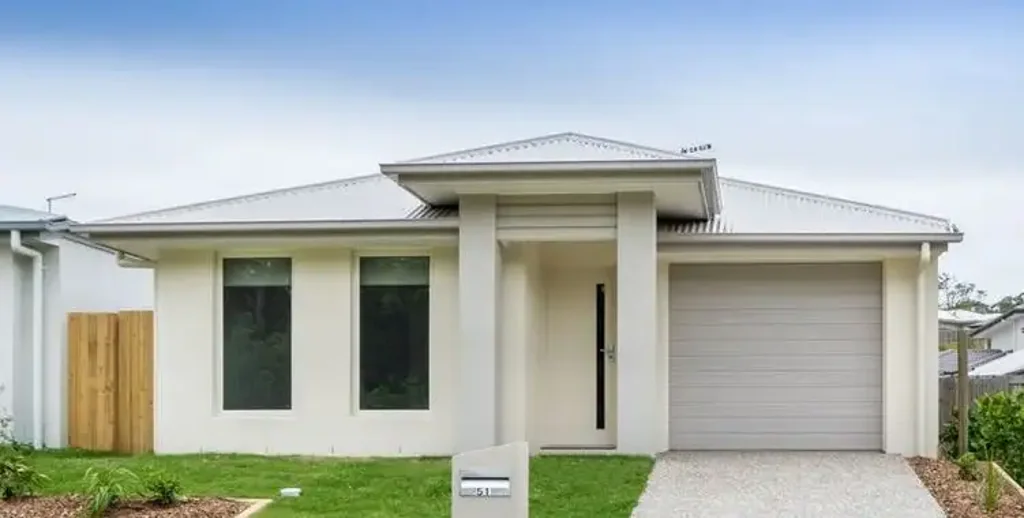 Pet Friendly Modern Family Living In A Prime Location