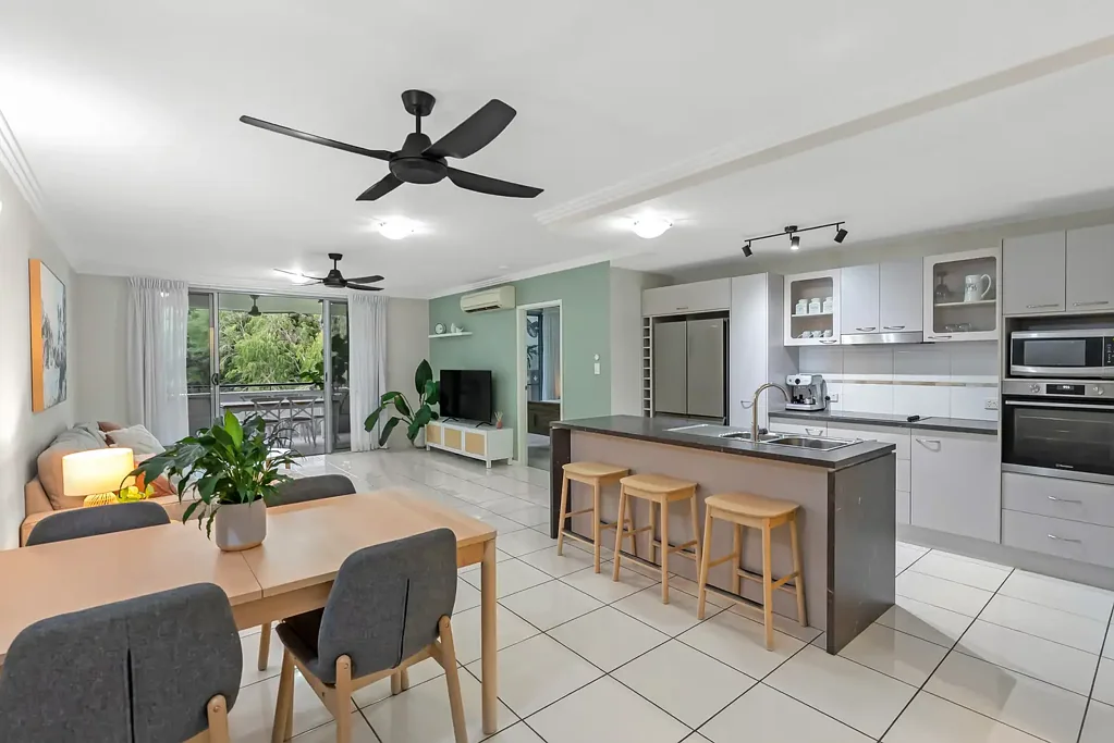 14/9-15 Mclean Street, Cairns North, QLD 4870